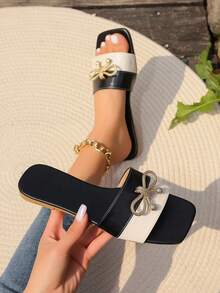 2024春夏新款女士平底涼鞋，時尚開放式蝴蝶結家居/戶外拖鞋 - 黑與白 - 查看 3