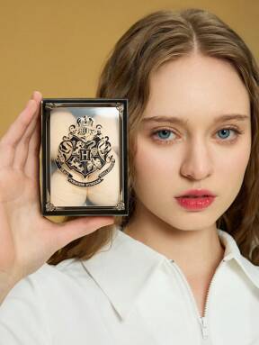 HARRY POTTER X SHEIN 4 piezas de esponjas de maquillaje con diseño de insignias, Hogwarts, , regalos