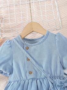 Váy denim mềm mại cho bé gái có túi hình trái tim được giặt bằng nước, tay áo bong bóng và khuy - Rửa trung bình - Xem 3