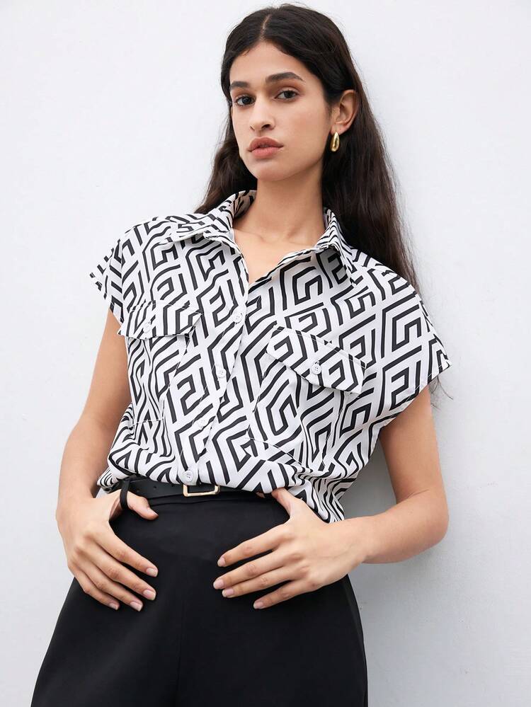 Women Full-Print Batwing Sleeve Shirt With Flap Pockets, Perfect For Work