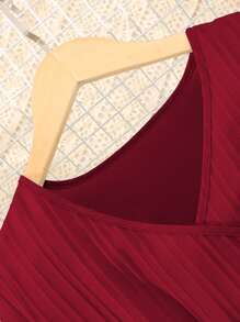 SHEIN Teen Girl Waist-Binding Beautiful And Fresh Fashion Long Dress