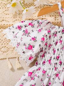 SHEIN Conjunto de top de manga corta con estampado floral patchwork y pantalones con efecto de mezclilla para niña joven
