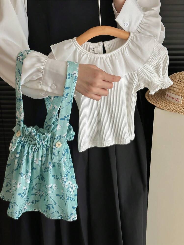 Baby Girl Holiday Floral Print Overall Dress And Knitted Ruffle Trim Short Sleeve Top Set