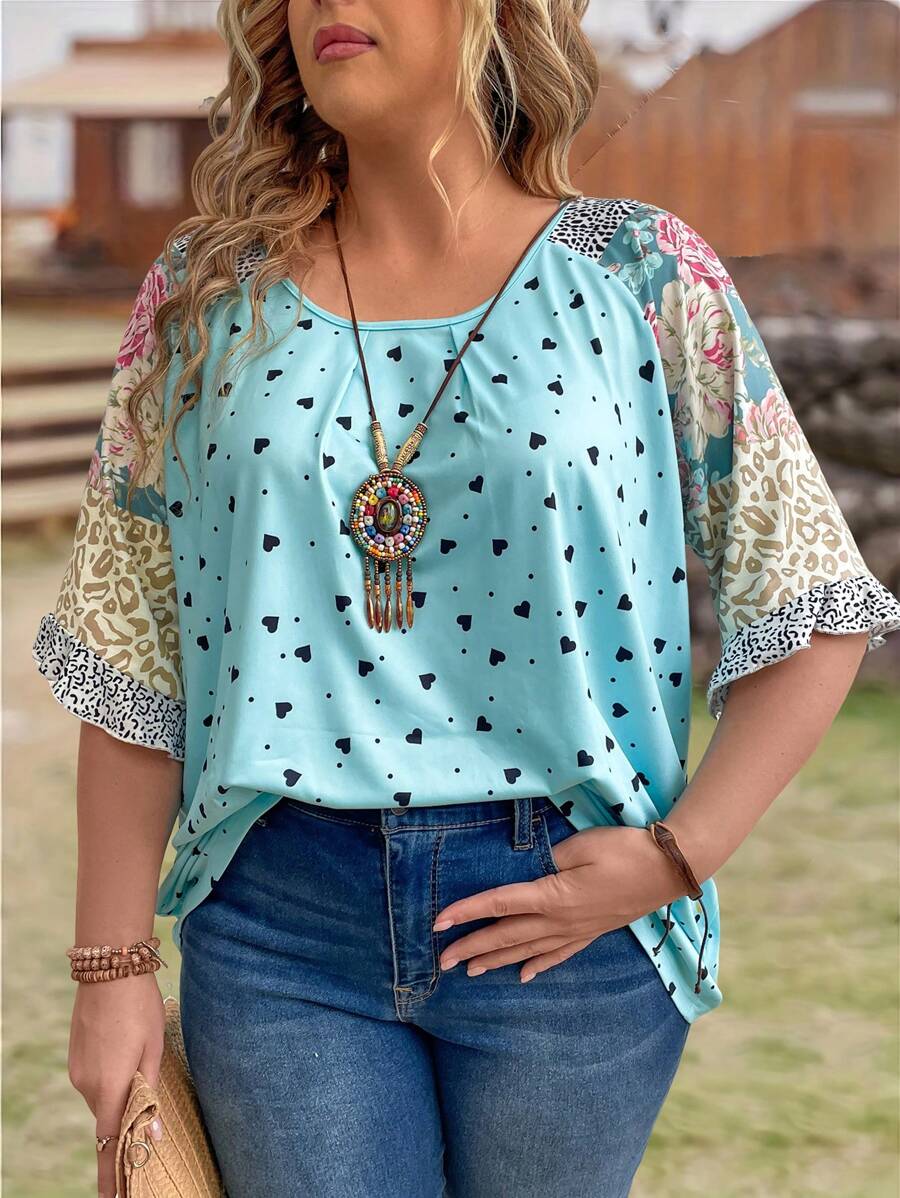 Breezaya 大码优雅夏季休闲宽松 T 恤，带心形印花和圆领图案 T 恤女式上衣 - 彩色 - 查看 1