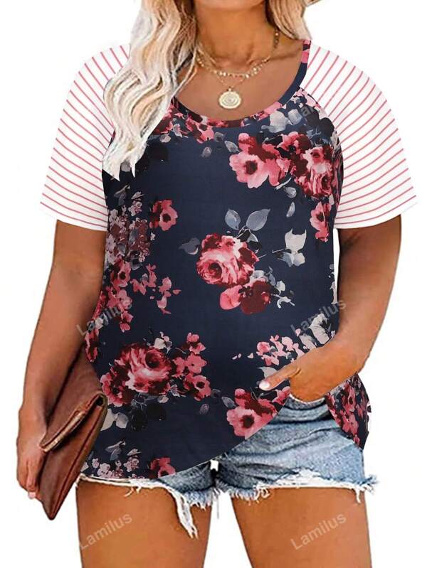 Camiseta de mujer talla grande de manga corta con cuello redondo, estampado floral y rayas contrastantes, adecuada para el verano
