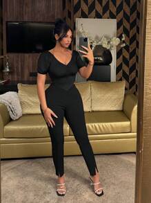 SHEIN SXY 夏季春季上衣衬衫可爱乡村音乐节性感不对称下摆短款女士短袖 T 恤，适合 - 黑色 - 查看 4