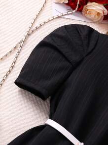 SHEIN Solid Color Bubble Sleeve Teen Girl Dress