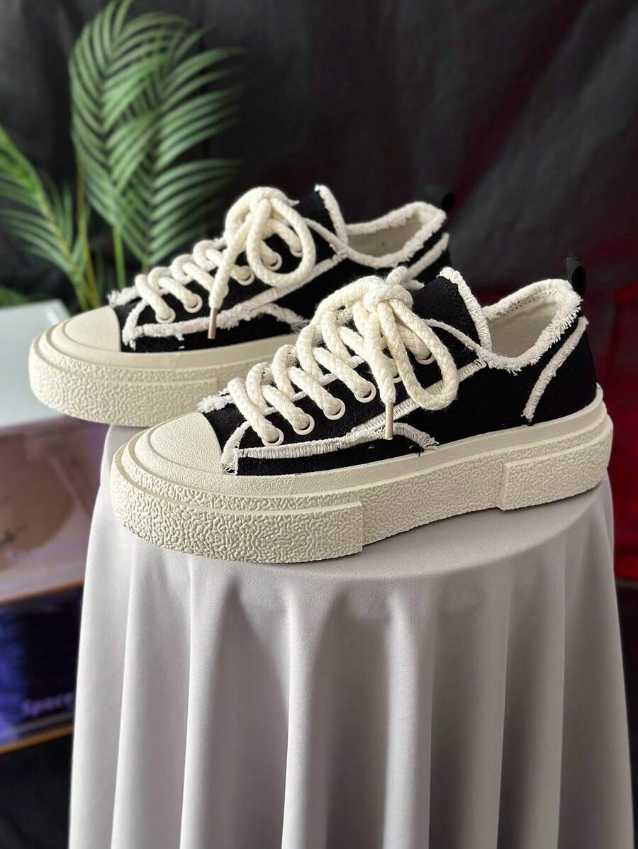 SLnU3 Fall/Winter Women's Casual Sports Shoes, Large Size Canvas Low-Cut Sneakers, New Design, Non-Slip & Wear-Resistant