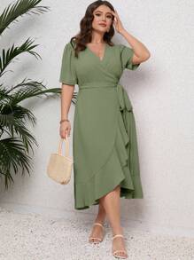 SHEIN LUNE Plus Size Solid Color V-Neck Belted Spring/Summer Dress Women Outfit - Green - View 6