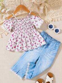 SHEIN Conjunto de top de manga corta con estampado floral patchwork y pantalones con efecto de mezclilla para niña joven