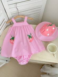 SHEIN LMoss Kids LMoss 女婴可爱卡通草莓图案条纹吊带裙和短裤配帽子套装，夏季度假 - 粉色 - 查看 5