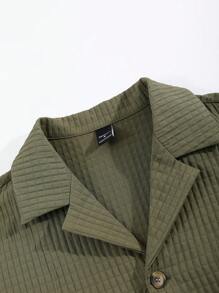 Manfinity Homme 男士纯色短袖衬衫短裤套装，春夏男士两件套军绿色衬衫，橄榄绿色男士套装，绿色男士两件套，男士两件套绿色