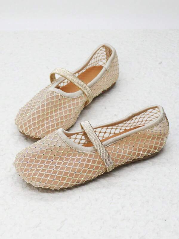 حذاء مسطح مريح بأصابع دائرية للبنات للارتداء اليومي والعطلات بقماش شبكي ذهبي نسيج شبكي مسامي بحزام مطاطي ومسكات للحجارة البراقة العشوائية