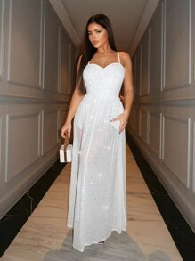 SHEIN SXY 華麗時尚的女士白銀鐵片熱轉印星光閃爍滿滿的激光性感、半透視魅力、性感火辣的女孩舞台感、高端假期、優雅的緊身背心、調節前中心摺褶、緊身高彈力雪紡松身、寬鬆長裙。 - 白色 - 查看 4