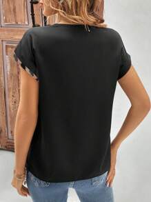 EMERY ROSE 女士豹纹 V 领纽扣夏季衬衫、短袖上衣 - 彩色 - 查看 2