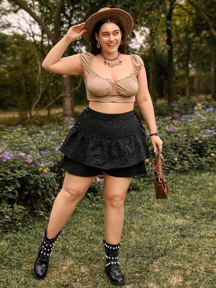 Plus Size Floral Print High Waisted Tie Front Shorts