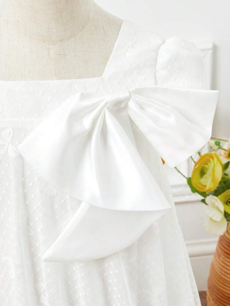 Young Girl's Gorgeous  Solid Color Lace Short Sleeve Dress With Bowknot