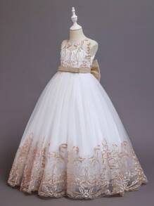 SHEIN Glamorique Kids 適合青少女穿著，華麗刺繡花卉蓬蓬軟紗公主裙，適用於假期、表演、婚禮、派對、生日、全年四季 - 香檳色 - 查看 1