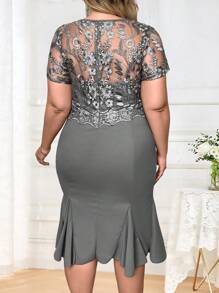 SHEIN Clasi 大尺碼女用刺繡網布美人魚連身裙 - 淺灰色 - 查看 2