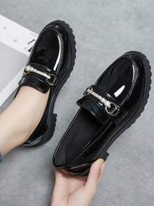 青少年休闲平底一脚蹬乐福鞋，亮面英伦风圆头 - 黑色 - 查看 1