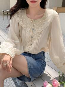 DAZY 撞色蕾丝个性领衬衫长袖上衣 - 杏色 - 查看 1