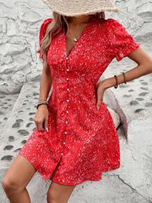 Breezaya 女性度假風格全印花短泡泡袖連衣裙,配有鈕扣裝飾