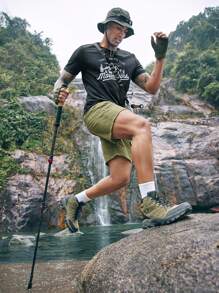 SHEIN In My Nature Maglietta A Maniche Corte Da Uomo Con Stampa Di Slogan Di Montagna Per Attività Outdoor - nero - Visualizzare 5