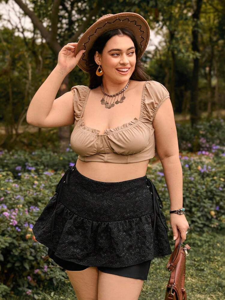 Plus Size Floral Print High Waisted Tie Front Shorts