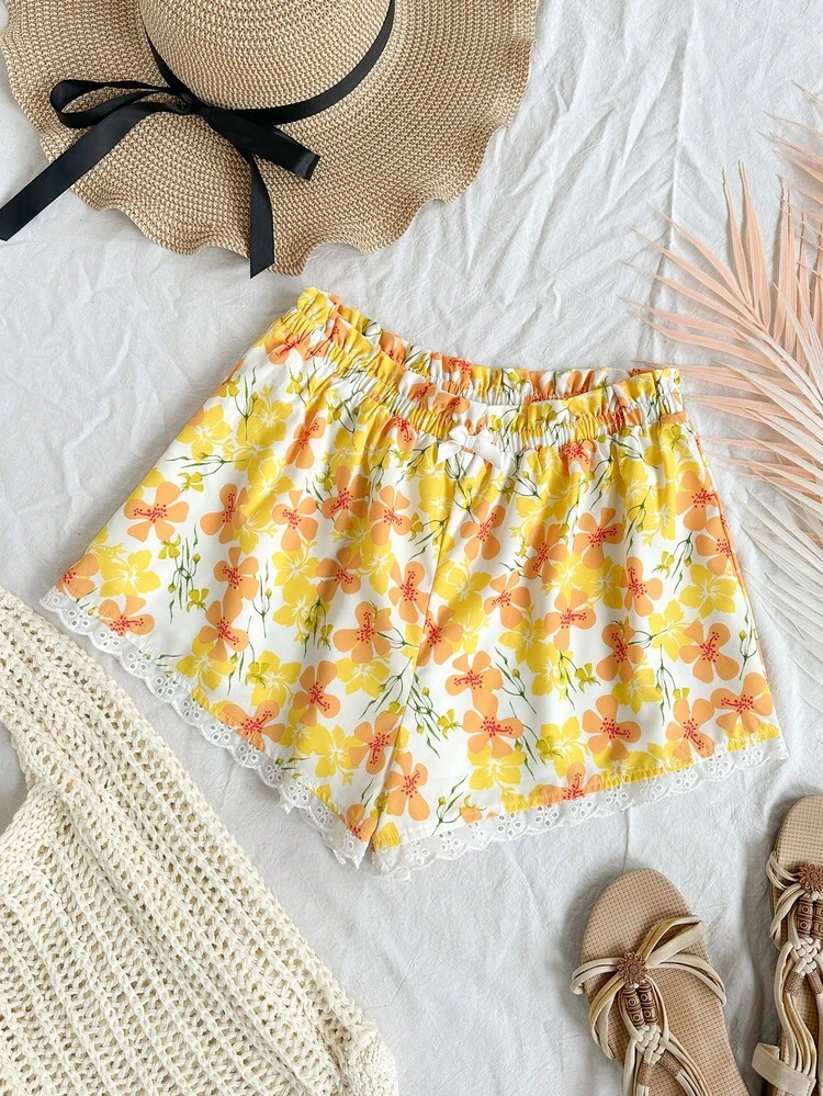 Women's Lace Splicing Flower Printed Shorts
