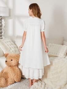 Tween Girl Simple And Elegant Plain Bubble Sleeve Sleep Dress With Ruffle Hem And Decorative Edge - White - View 3
