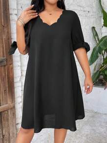 Calvaya 鬆身大尺碼夏季休閒洋裝,帶有扇貝邊緣 - 黑色 - 查看 1