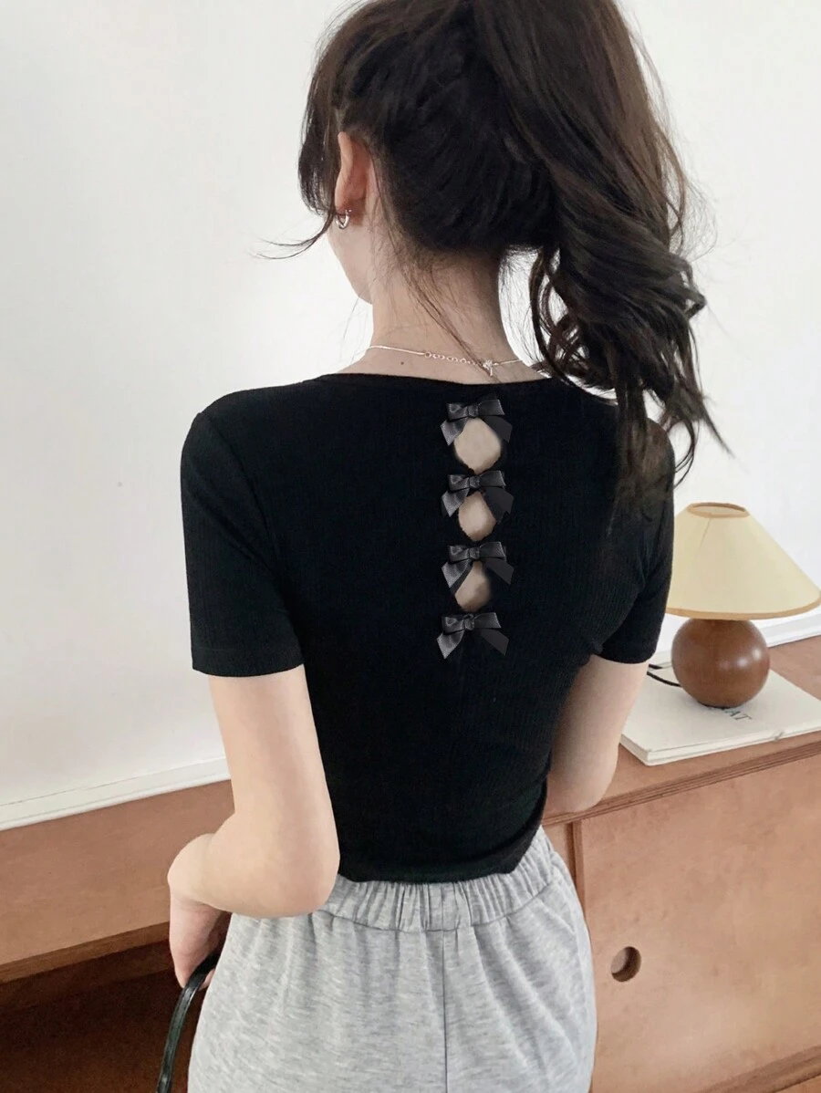 DAZY Women's Short Sleeve Round Neck T-Shirt With Back Bow Decoration