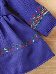 New Arrival Baby Girl Floral Embroidery Off-Shoulder Neckline Casual Dress For Spring - Blue - View 4