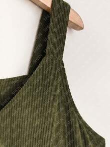 SHEIN LUNE 大尺碼純色v領無袖連衣裙 - 綠色 - 查看 4