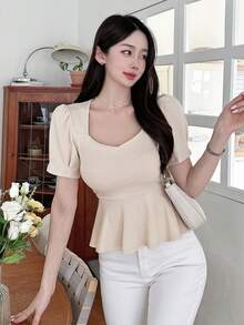 DAZY 女式夏季短袖系帶空心上衣,配有荷葉邊 - 杏色 - 查看 4