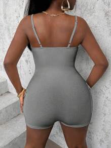 Slaydiva 純色無袖翻蓋口袋緊身連身褲 - 淺灰色 - 查看 2