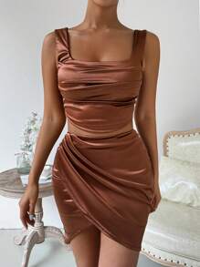 Allurite 方領拼接褶皺雙件套裝 - 咖啡棕 - 查看 1