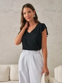 SHE(IN) BRASIL Solid Butterfly Sleeve V Neck Blouse - Black - View 2