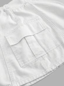 SHEIN MOD 大尺碼女性復古風格白色牛仔迷你裙,配有實用細節 - 白色 - 查看 3