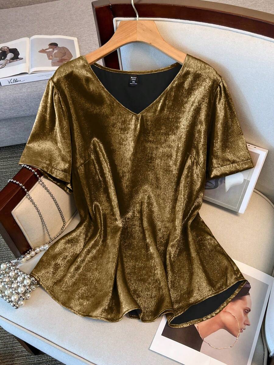 SHEIN Clasi Plus Size Solid Color V-Neck Short Sleeve Shirt - Gold - View 1