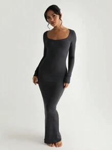 春秋長袖修身連衣裙,性感大圓領,純色親膚,優雅休閒女裝,深灰色基礎氣質簡約長裙 - 灰色 - 查看 3