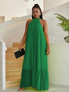Astrid Vestido con cuello de halter plisado de talla grande y color sólido - Verde militar - Ver 3