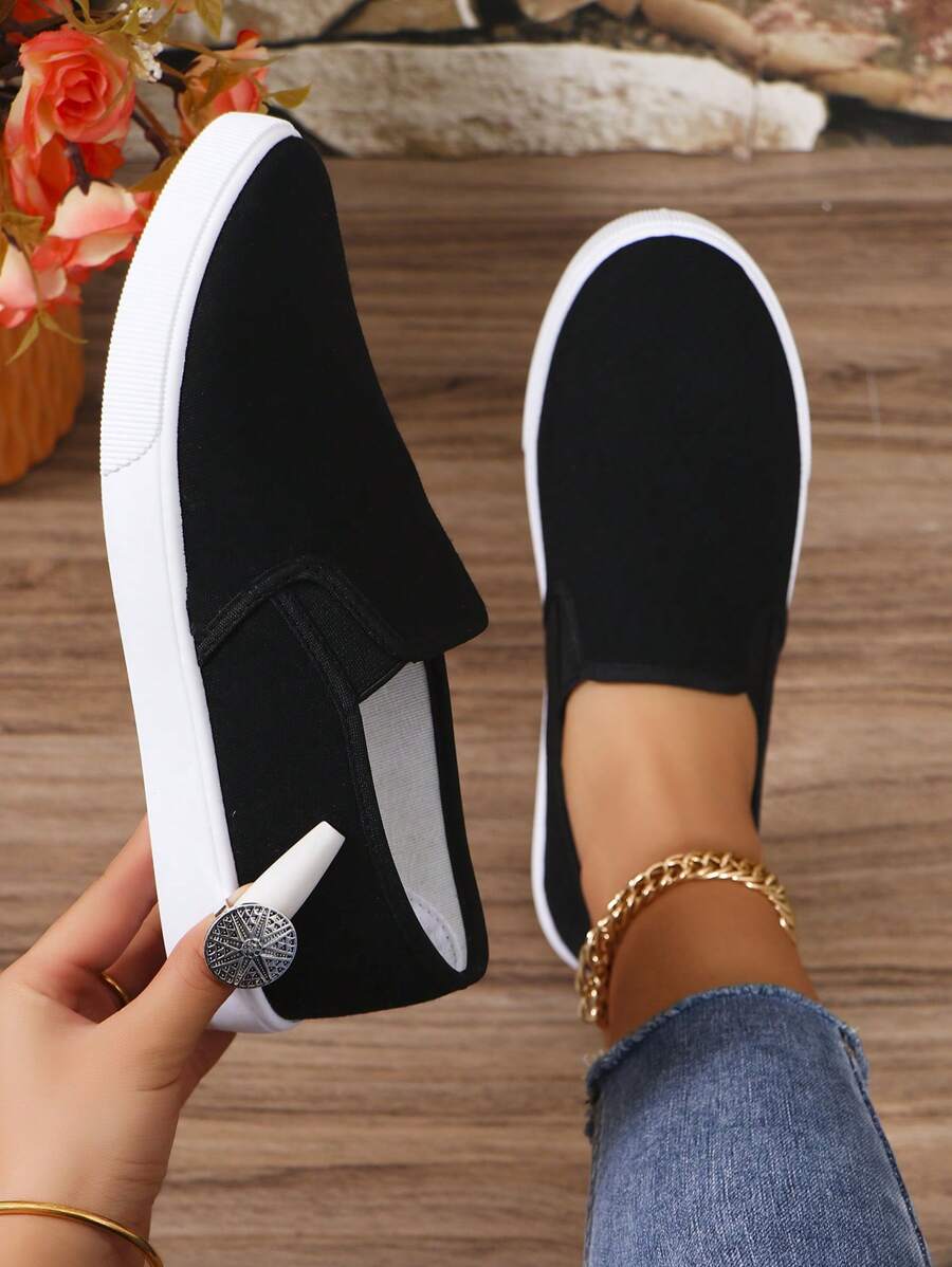 Ladies' Casual Outdoor Sport Shoes, Spring Autumn, Round Toe, Solid Black Color, Lightweight Versatile Flat Slip-On Canvas Shoes For Women,Sneakers For Women