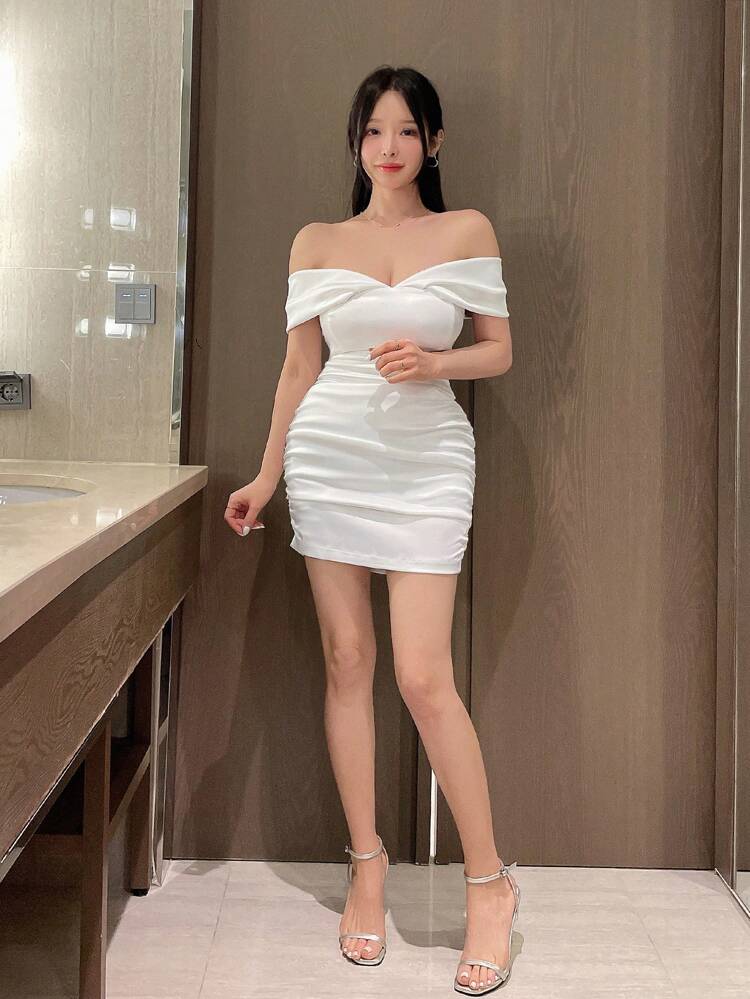 French Gentle Style Solid Color Off-Shoulder Bodycon Dress With Pleats Prom  Dress Homecoming Dresses Wedding Women DressesDAZY