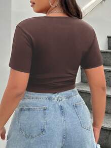 SHEIN EZwear Camiseta ajustada de punto acanalado liso de talla grande