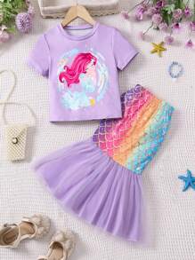 SHEIN Conjunto de top com estampa de sereia e saia de tule com estampa de escama para meninas jovens.