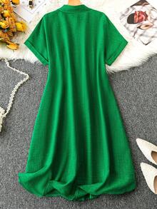 SHEIN LUNE CURVE Plus Size Women's Solid Color Short Sleeve Shirt Dress, Women Outfit - Green - View 2