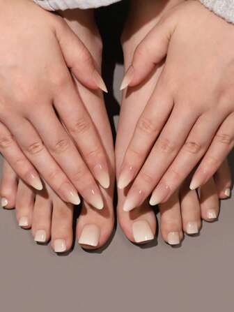 24/48 件极简风格适合女孩日常佩戴，多色短假指甲片，裸白色渐变色，闪光猫眼指甲，甜美设计，含凝胶抛光和指甲锉按压指甲美甲用品