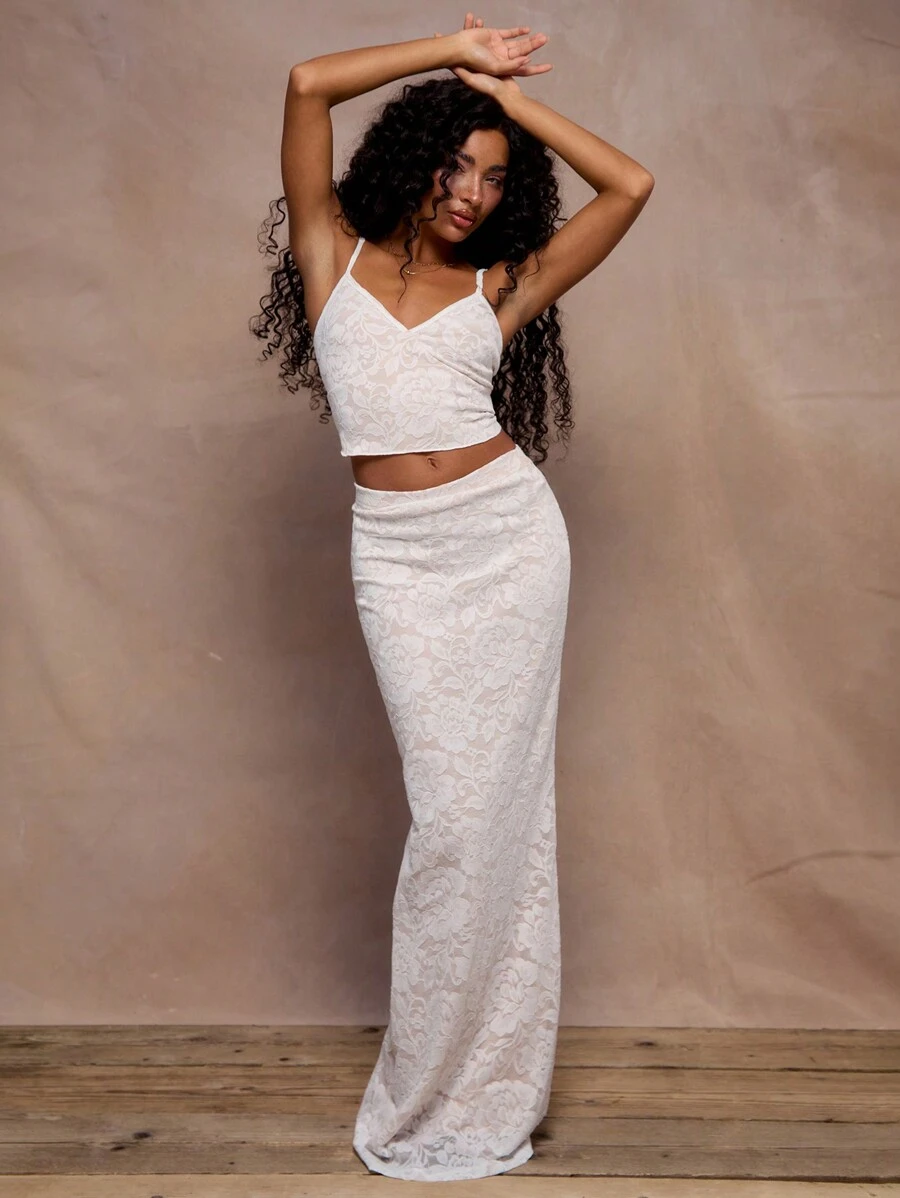 MUSERA 花卉蕾丝短款上衣，适合夏季度假休闲春夏穿着