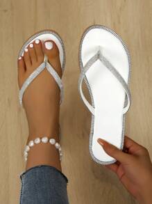 Dép xỏ ngón đính đá trang trí cho nữ, dép xăng đan đi biển, dép lê đế bằng có ngón chân hình cây thông Valentine - trắng - Xem 4